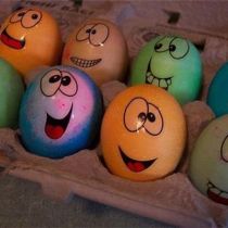 Якщо кому і весело, так це яйцям! Тому що не б'ють – надто дорого.