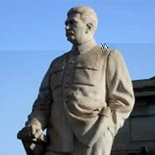 Пам'ятник Сталіну, що встановили в Запоріжжі, коштує життя людини та 80тис. гривень