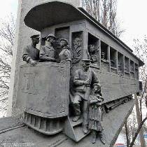 пам'ятник першому київському трамваю