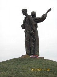 Представники "Батьківщини", ПРП та громадських організацій вшанували пам'ять жертв Голодомору-геноциду 1932-1933 років