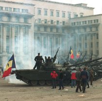 Через 22 роки після повалення комунізму в Румунії ухвалили Закон про люстрацію