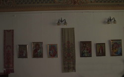Роботи  народних майстрів Харківської області тепер експонуються у темному залі колишнього будинку народної творчості