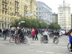 «Велодень-2012» проїхався вулицями Харкова