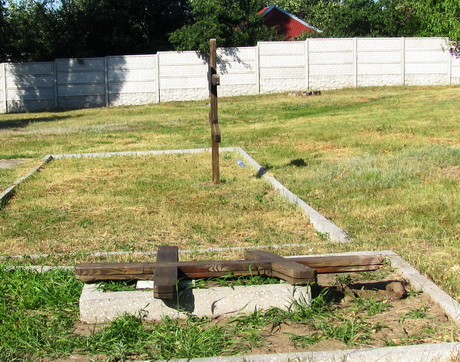 На місці поховань жертв Голодомору та політичних репресій вчинено акт вандалізму