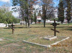 На місці поховань жертв Голодомору та політичних репресій встановили футбольні ворота