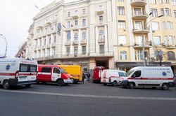 Вибух в київському ресторані «Апрель»: постраждали 11 людей, міліція почала розслідування (ФОТО, ВІДЕО)