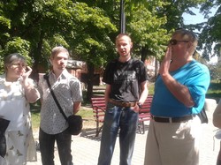 На День Європи харківські громадські активісти зібрались біля пам’ятника Григорію Сковороді