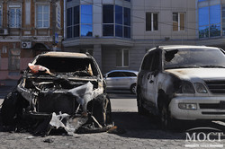 BMW відомого українського футболіста спалили в Дніпропетровську (ФОТО)