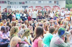 Фестиваль «Холі» у Харкові: барвистий феєрверк на честь завершення літа