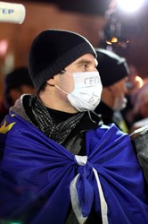 Харківський ЄвроМайдан одягнув медичні маски