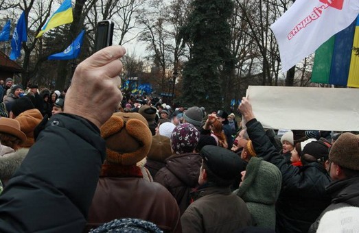 Блакитна субота 11 січня: харківський Євромайдан під матюки і АББ’у