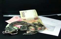 Харківські корупціонери вдало уникають в'язниці (ФОТО документа)