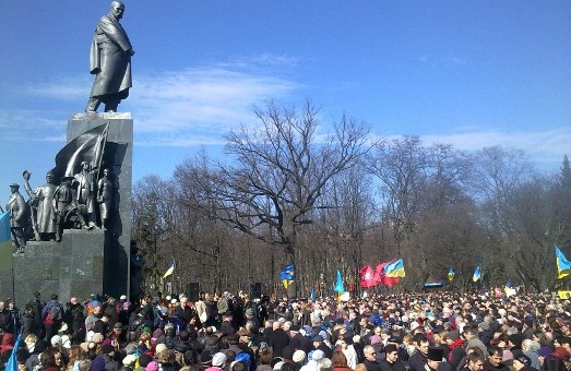 Харківський Майдан відзначив 200-річчя з дня народження Т. Г. Шевченка багатотисячним мітингом