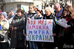 Недільні мітинги – Харків  згадував «Небесну сотню» та  співав радянські пісні