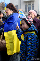 Недільні мітинги – Харків  згадував «Небесну сотню» та  співав радянські пісні