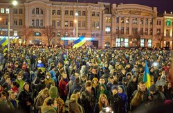 Багатотисячний мітинг за цілістність України пройшов у Харкові