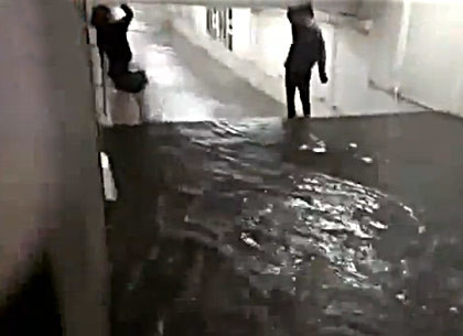 У Харкові затопило метро «Історичний музей» (ВІДЕО)