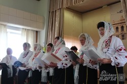 «Сини твої, Україно»: в бібліотеці імені В.Г. Короленка пройшов концерт з патріотичними мотивами