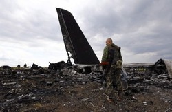 У Луганську терористи збили український літак. Загинули 49 військових (ФОТО, ВІДЕО, СПИСОК ЗАГИБЛИХ ПОІМЕННО)