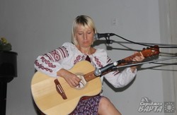 Ірина СКРИННИКОВА: «Вірші самі обирають мелодії у моєму серці»