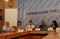 В Харківському прес-клубі розповіли якими повинні бути ЗМІ під час війни