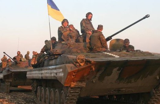 Українські війська на Донбасі перегрупувалися і перейшли до активної оборони — РНБО