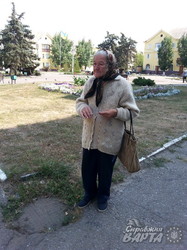 "Ми протягнемо не більше двох місяців" - люди на Луганщині живуть три місяці без виплат
