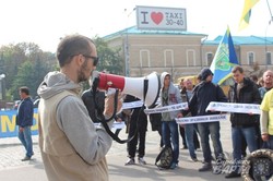 Харківські майданівці протестували проти саботування програми територіальної оборони
