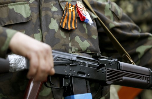 На Луганщині бойовики з танками штурмували блокпост нацгвардійців
