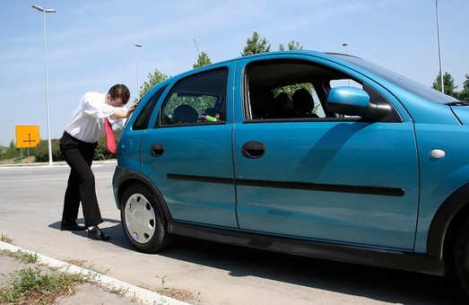 26 жовтня - День автомобіліста і шляховика в Україні