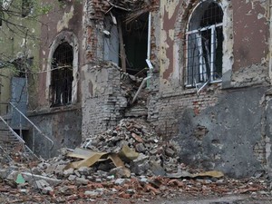 Донецьк 14 листопада: вночі обстріляли Петрівський район