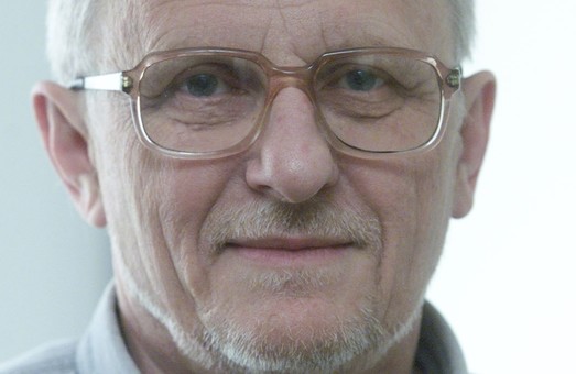 ЧЕСЬКИЙ ПОЛІТОЛОГ: ЗЕМАН ГАНЬБИТЬ ЧЕСЬКУ РЕСПУБЛІКУ...