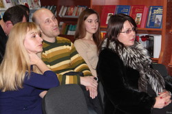 В книгарні «Є» презентували україномовну автобіографію Мандели (фото)