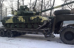 Тепловозоремонтний завод у Дніпропетровську ремонтує танки для АТО