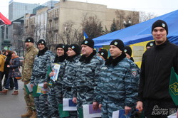 На вічі говорили про відключення світла та вітали бійців батальйону «Харків-1» з професійним святом (фото)