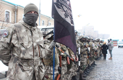 Харків’яни проводжали «Східний корпус» в зону АТО (фото)