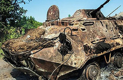 У Луганській області активно здають на металобрухт пошкоджену в бою техніку