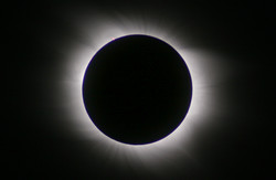 Завтра в Харкові можна спостерігати сонячне затемнення