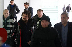 У Дніпропетровськ після лікування з Литви повернулися воїни АТО (фото)