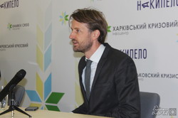 Шведський посол зустрівся з громадськістю Харкова (фото)