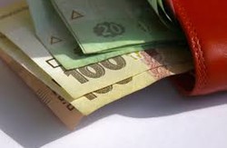 Луганський військовослужбовець отримав зарплату 1375 гривень