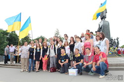 Харків'яни відзначили День Конституції (фото)