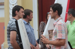 Харківські активісти прийшли до суду щоб підтримати Дмитра Явдошенка (фото)