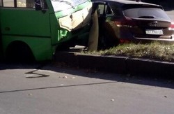 аварія біля "зеленого гаю" у Харкові