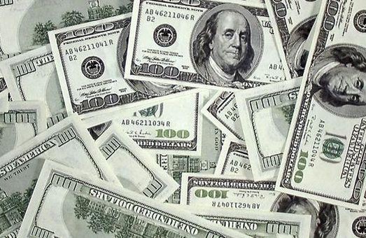 На зростання курсу долара можуть вплинути «гарячі» місцеві вибори, - експерт Ерік Найман
