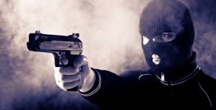 У Харкові грабіжники влаштовують розбійні напади посеред білого дня (відео)