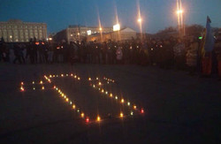 У Харкові запалили свічку на честь пам’яті померлих під час голодоморів (фото)