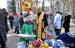 У річницю Голодомору в Донецьку об’їдались на кулінарному фестивалі (ФОТО)