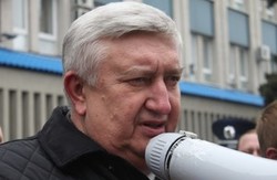 Колишній начальник Луганського УСБУ Третяк мстить за сина (відео)