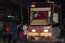 До Харкова знову повернувся Різдвяний трамвай (фото)
